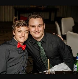 Meet your Posher, Simone